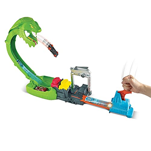 Deals Toxic Snake Strike Challenge Play Set With Slime For Kids 5 Years Old & Up Includes One 1:64 Scale Hot Wheels Vehicle Connects To Other Sets Single Or Multicar Play - Creative Track-Building Edition