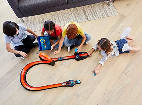 Promo Hot Wheels Id Smart Track Starter Kit With 3 Exclusive Cars Track Pieces And Hot Wheels Race Portal For Physical & Digital Play Gift For Kids Ages 8 Years Old & Up - Creative Track-Building Edition